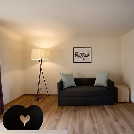 بيت ضيافة Schtubat