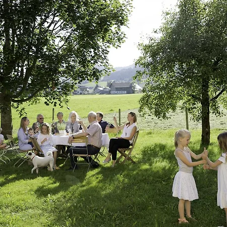 Schtubat أنديلسبوخ